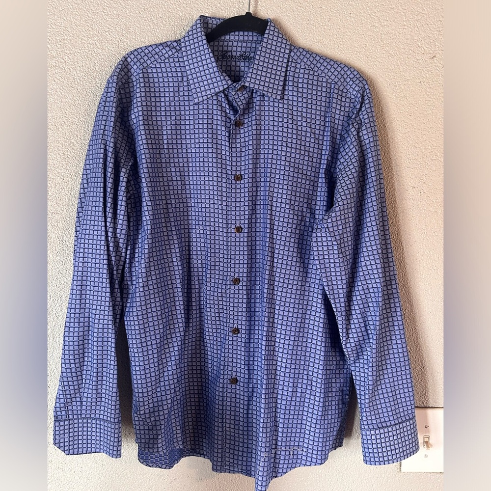 Tasso Elba geometric print button down size medium - Picture 3 of 6
